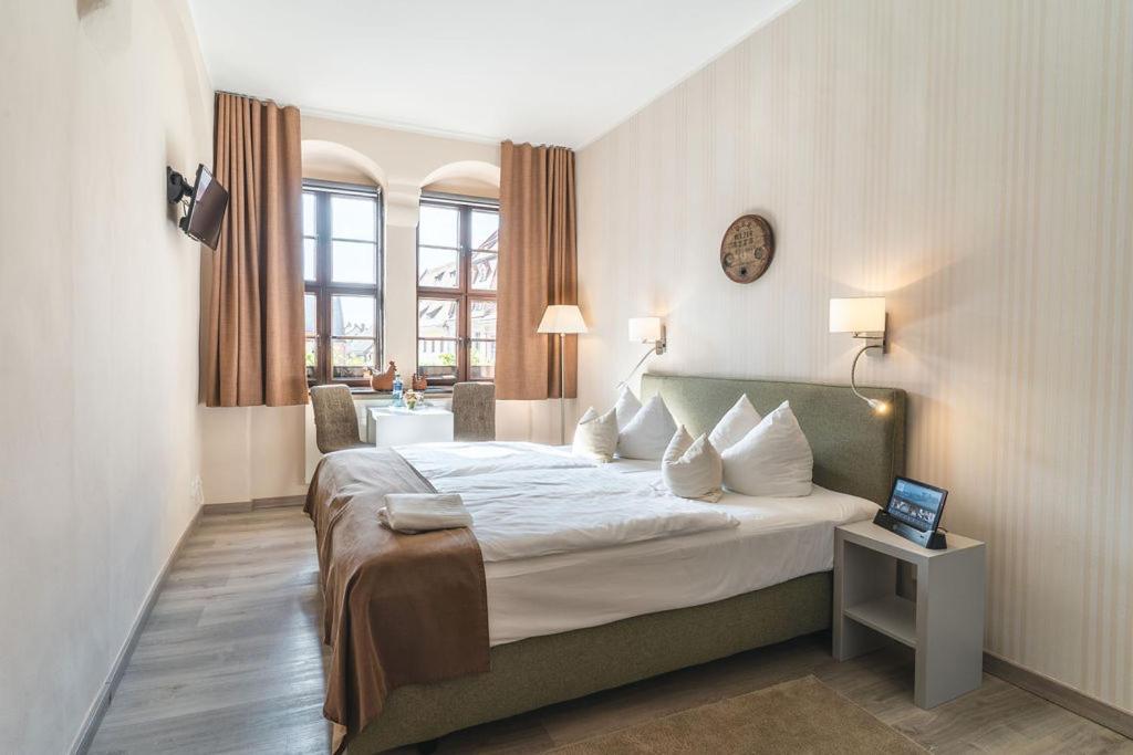 Pirnscher Hof - Hotel Garni بيرنا المظهر الخارجي الصورة